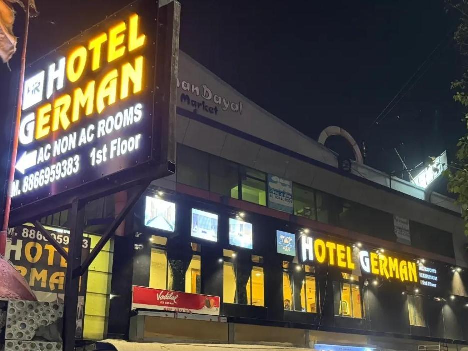 Hotel New German Ahmedabad Eksteriør bilde